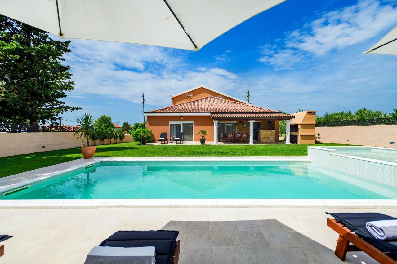 Green Residence Villa ซาดาร์ ภายนอก รูปภาพ