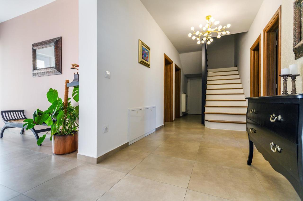 Green Residence Villa ซาดาร์ ภายนอก รูปภาพ