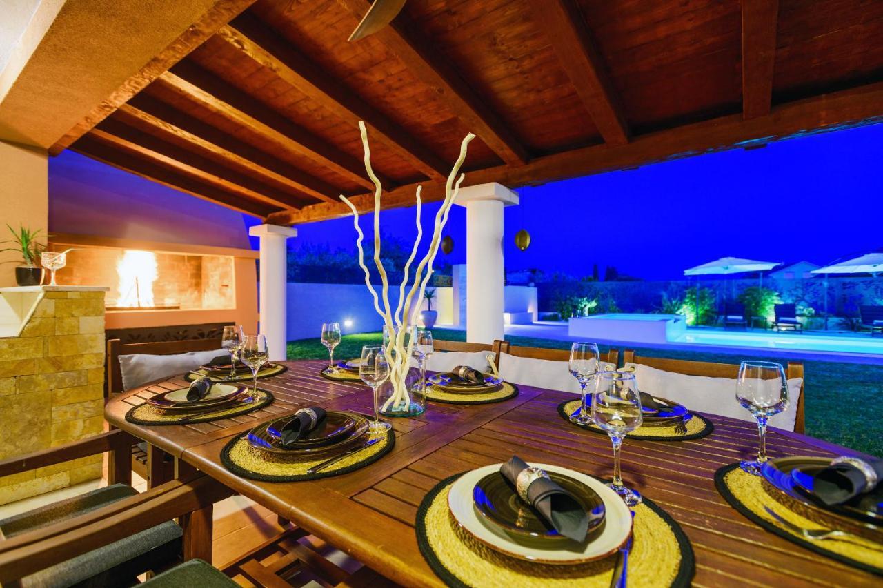 Green Residence Villa ซาดาร์ ภายนอก รูปภาพ