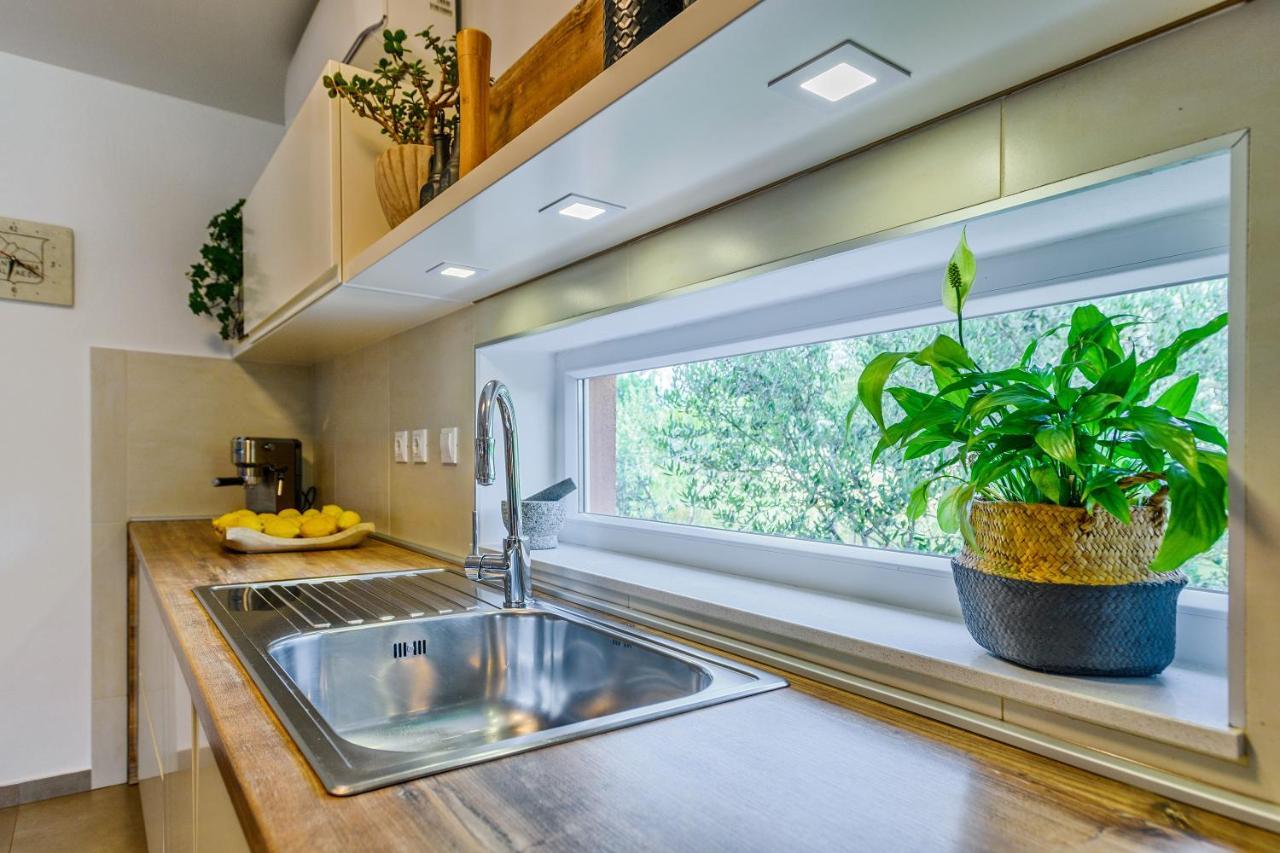 Green Residence Villa ซาดาร์ ภายนอก รูปภาพ