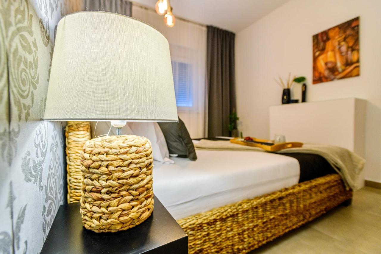 Green Residence Villa ซาดาร์ ภายนอก รูปภาพ
